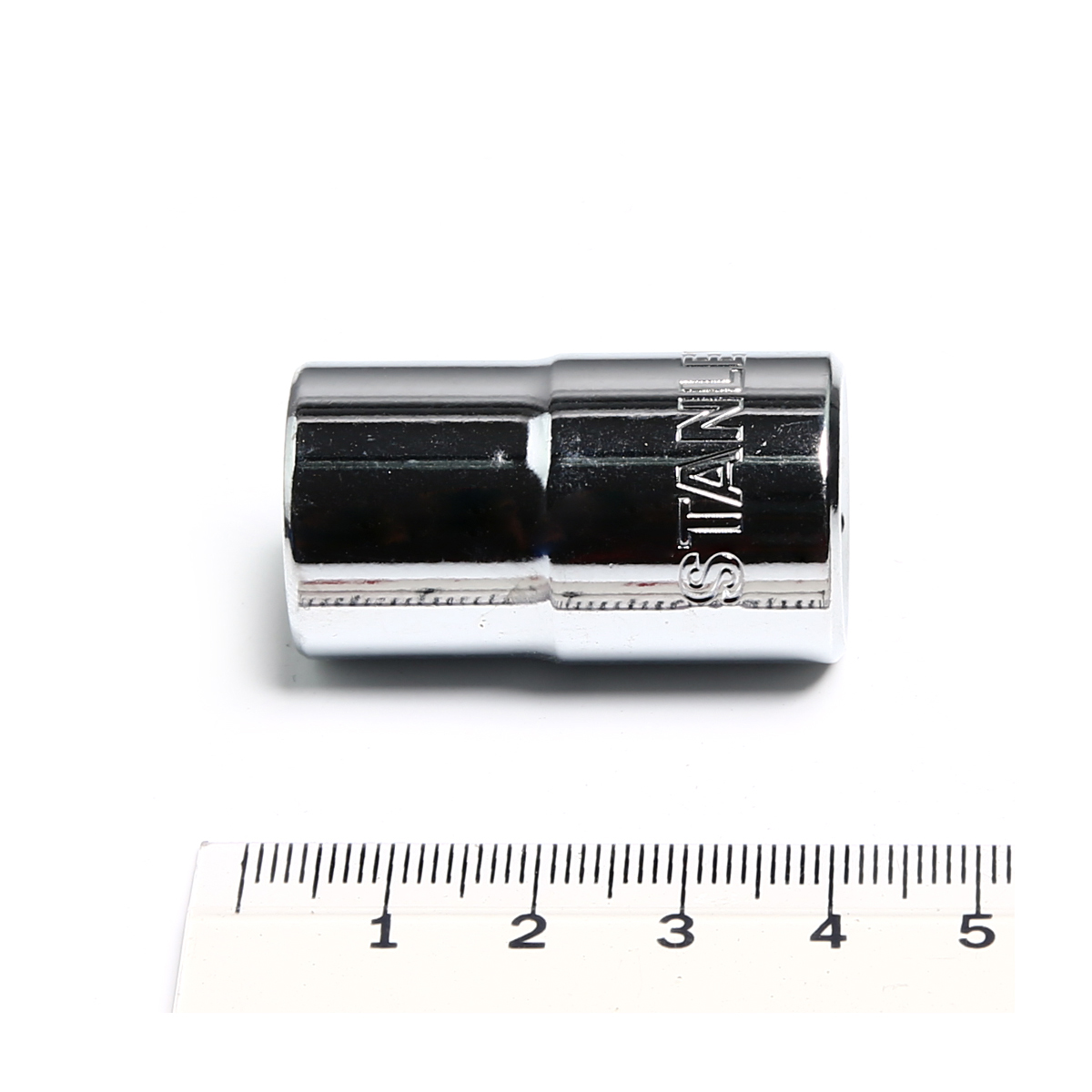 ลูกบ็อกซ์สั้น 6 เหลี่ยม 1/2" เบอร์ 15 STANLEY รุ่น 86-515 รูปที่ 2