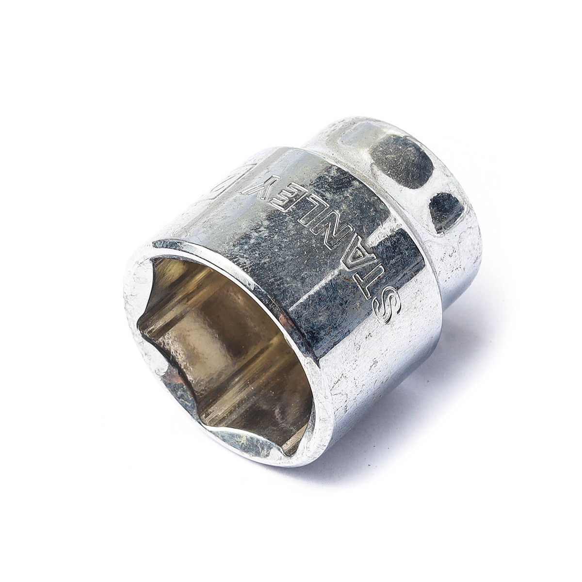 ลูกบ็อกซ์สั้น 6 เหลี่ยม 3/8" เบอร์ 21 STANLEY รุ่น 88-134 ราคา ฿66