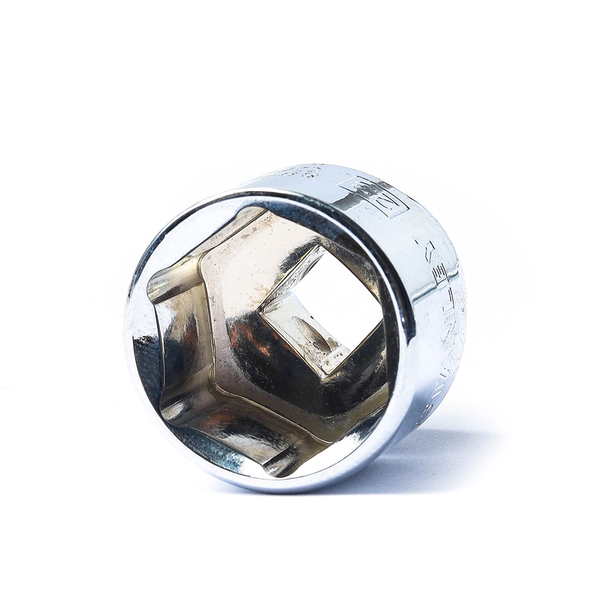 ลูกบ็อกซ์สั้น 6 เหลี่ยม 3/8" เบอร์ 23 STANLEY รุ่น 88-136 รูปที่ 3