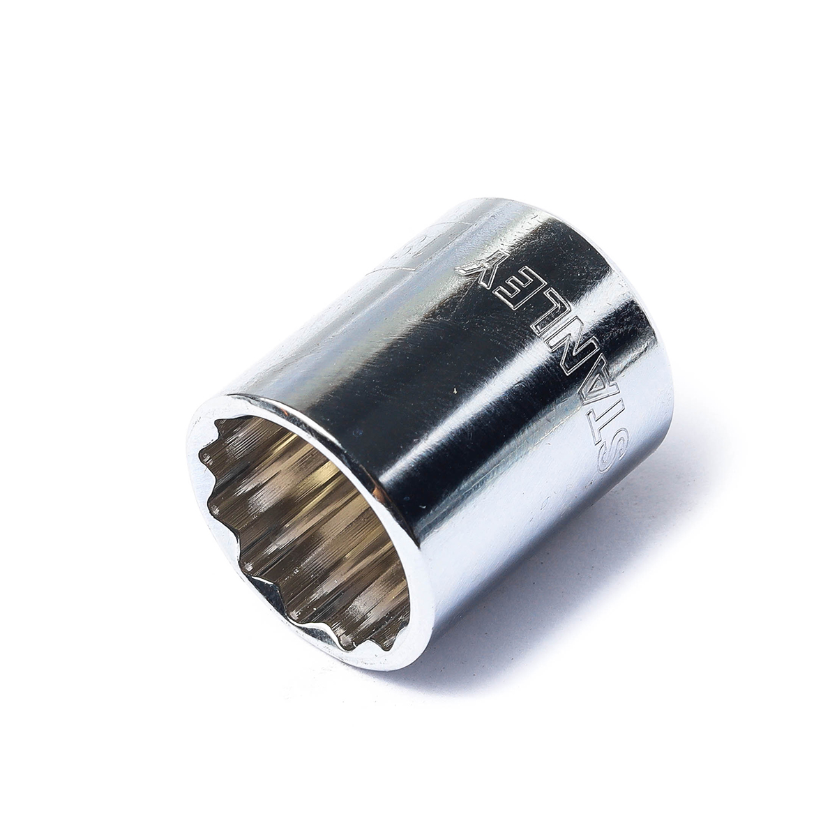 ลูกบ็อกซ์สั้น 12 เหลี่ยม 3/8" เบอร์ 18 STANLEY รุ่น 88-146 ราคา ฿59.4