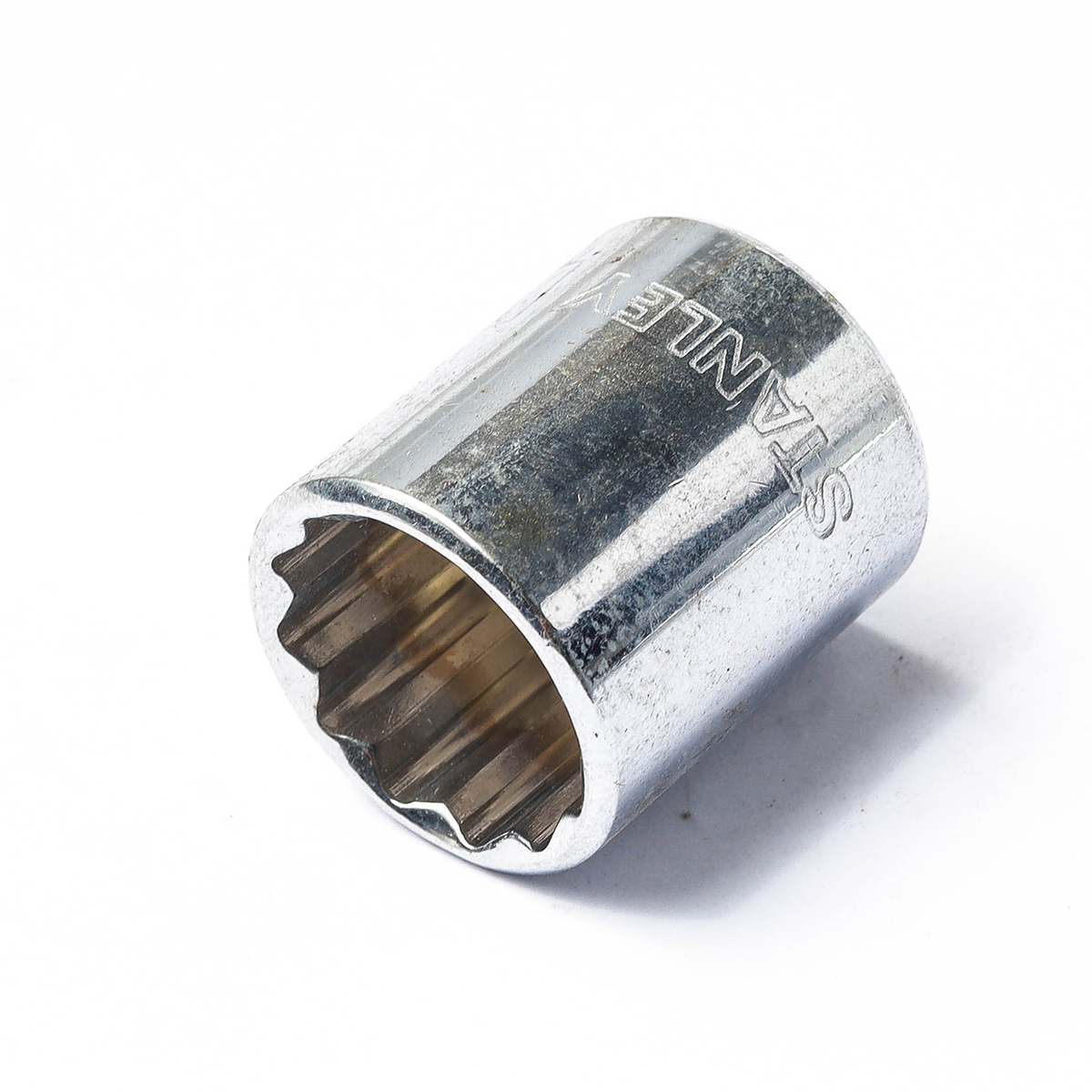 ลูกบ็อกซ์สั้น 12 เหลี่ยม 3/8" ขนาด 3/4" STANLEY รุ่น 88-177 ราคา ฿59.4