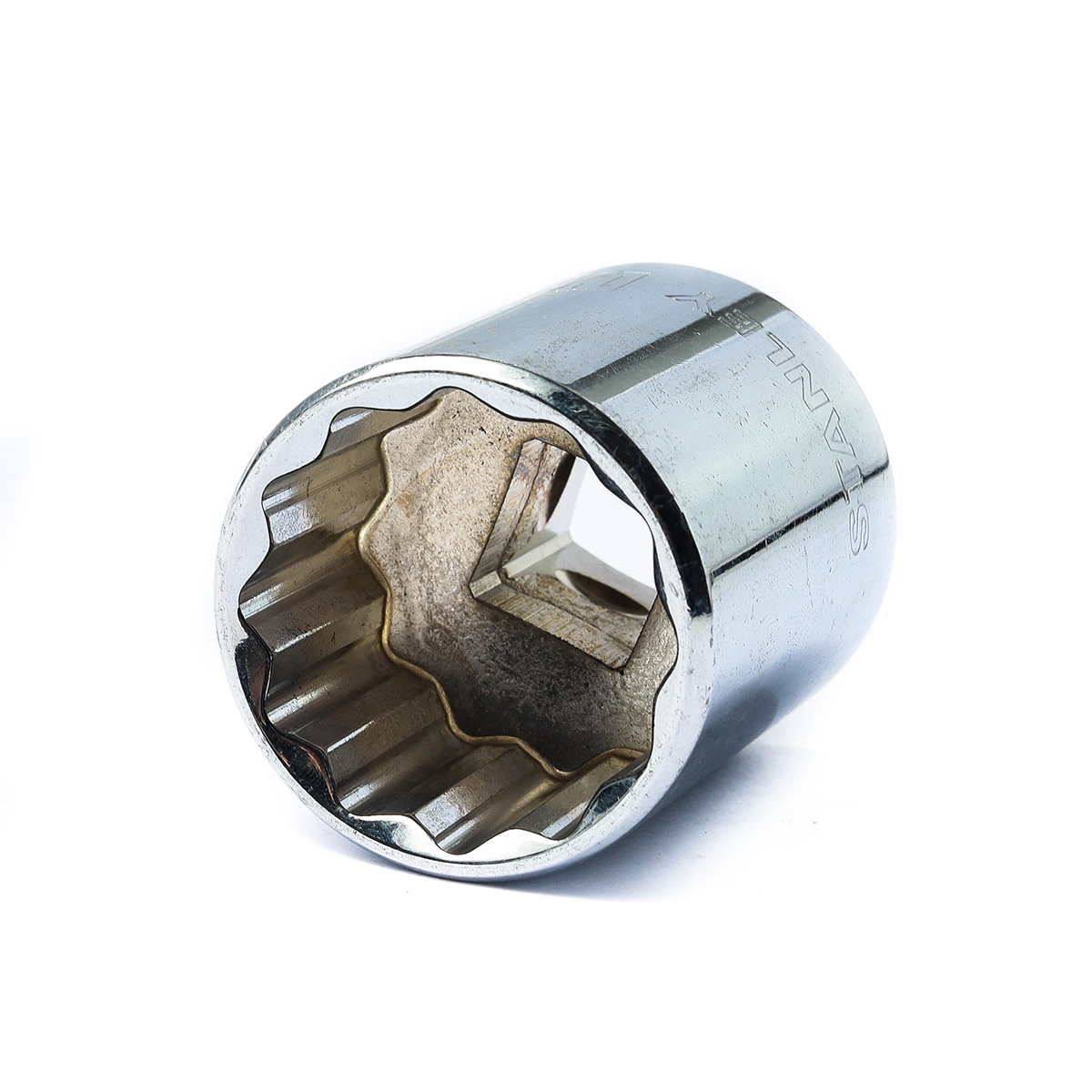 ลูกบ็อกซ์สั้น 12 เหลี่ยม 1/2" 1-1/8" STANLEY รุ่น 88-823 รูปที่ 3