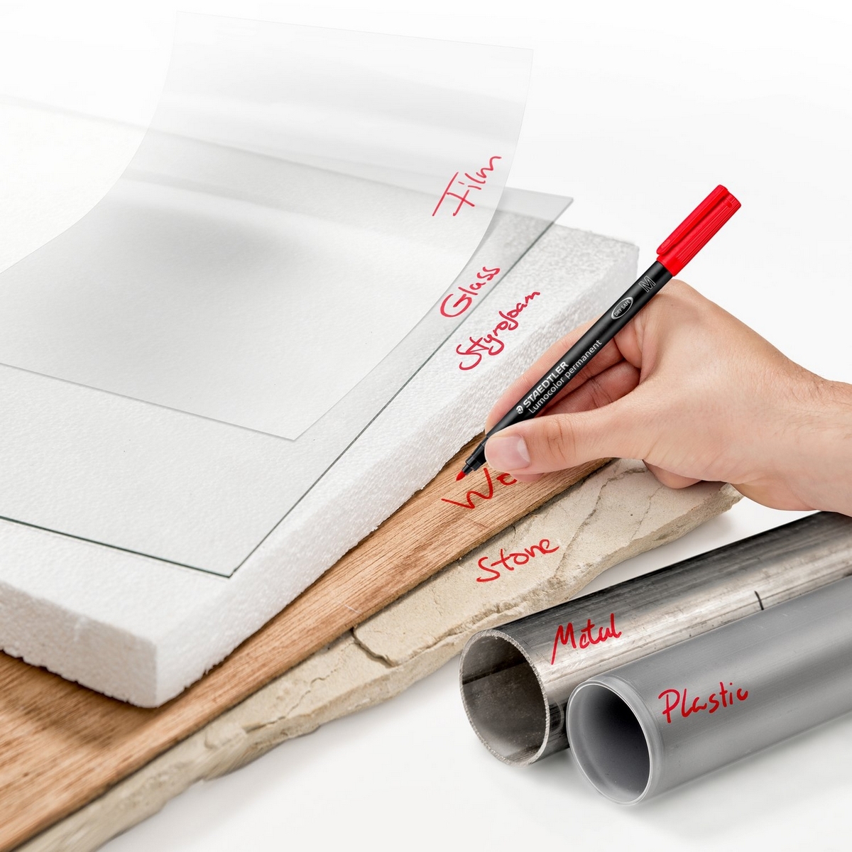 ปากกาเขียนแผ่นใส 1.0 มม.(M) สีแดง STAEDTLER รูปที่ 3