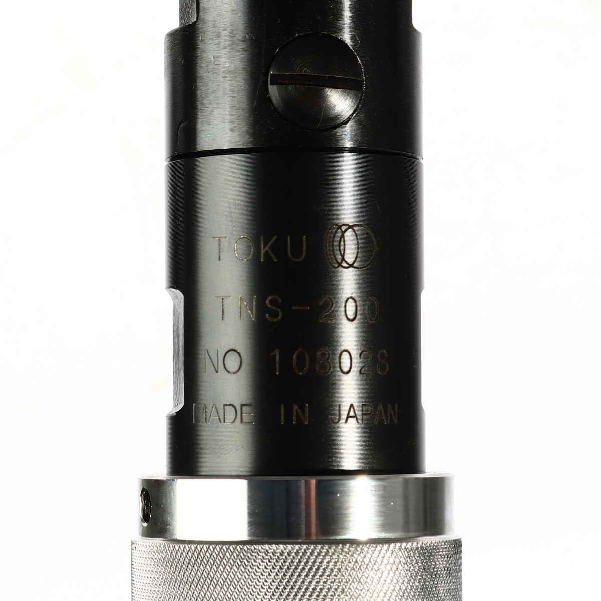 เครื่องสกัดสนิมแบบด้ามตรง TOKU รุ่น TNS-200 รูปที่ 4