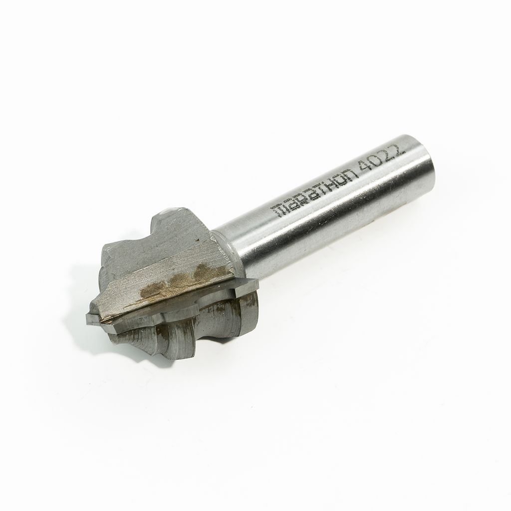 ดอกเร้าเตอร์ 4022(ตีบัวลูกบันได) MARATHON รุ่น Z033-4022 ราคา ฿600